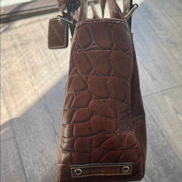 Anne Klein Vintage Brown Croc-Embossed Leather Shoulder Bag - Picture 3 of 5